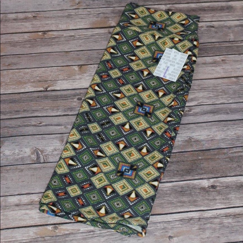 LuLaRoe L Cassie Skirt NWT